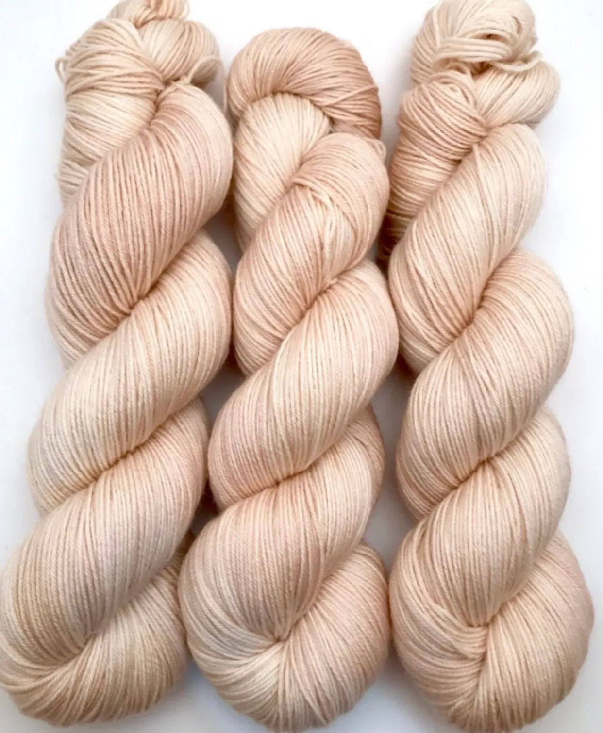 Hand Dyed Yarn "Nanny’s Linen" Tan Ecru Ivory Blush Beige Pale Merino Sport Superwash 328yds 100g